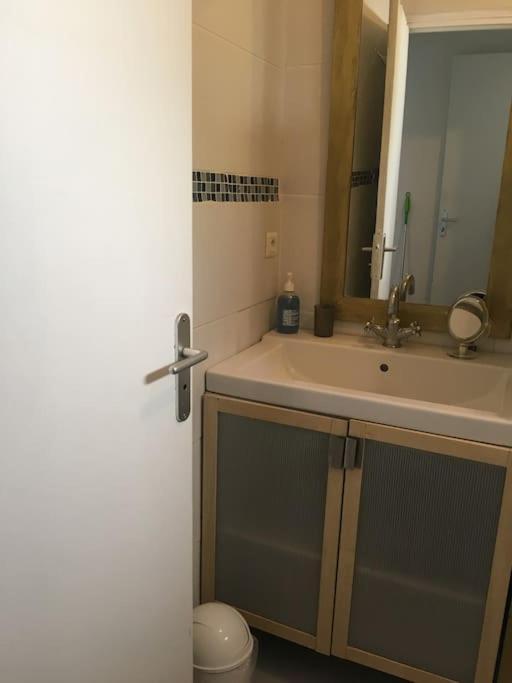 Cosy Large Appartement 20 Minutes Downtown Paris Вильжюиф Экстерьер фото